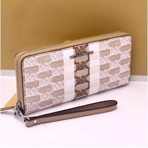 Michael Kors Large Continental Wallet Wristlet Camel